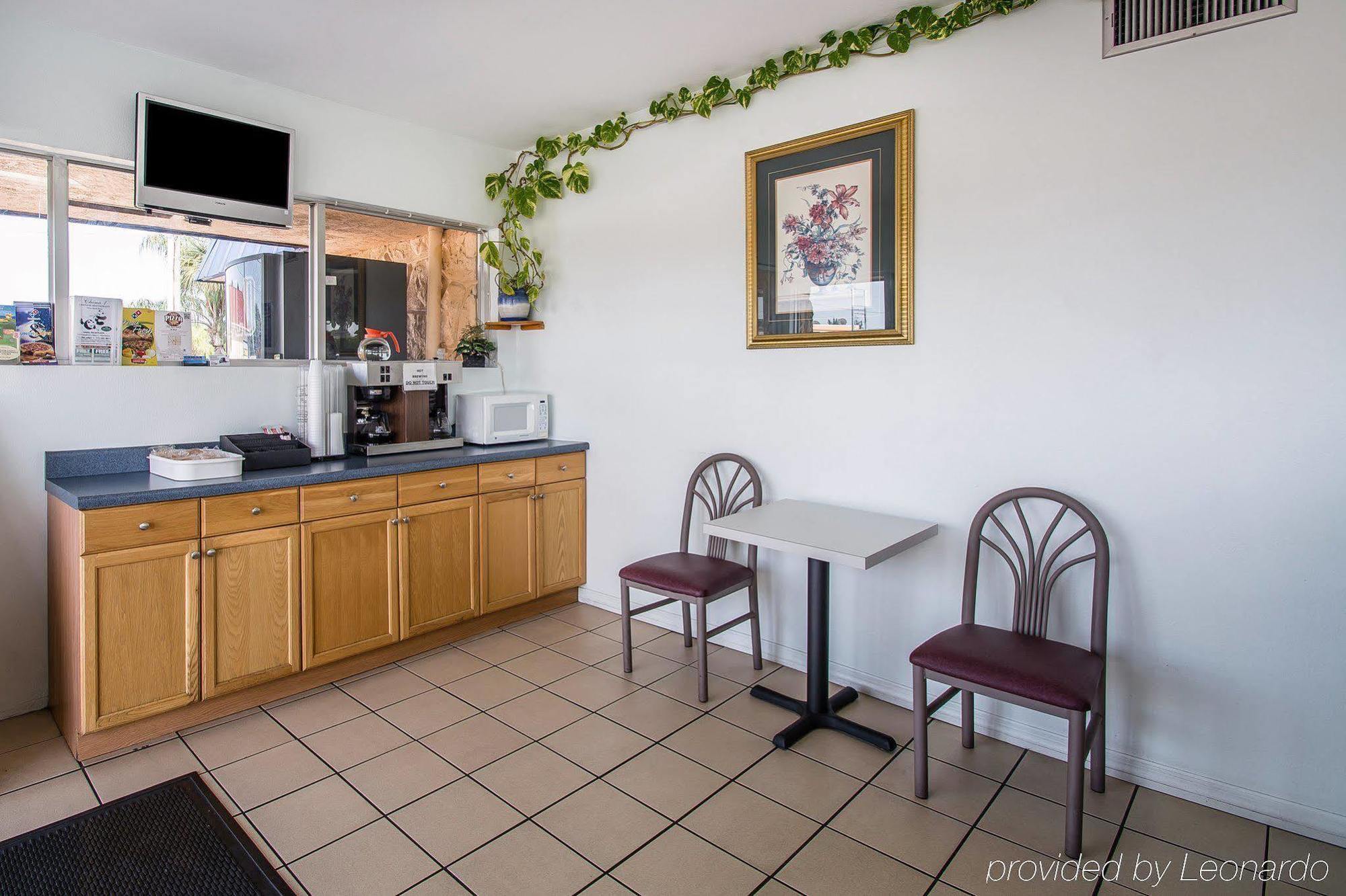 Rodeway Inn Fort Pierce I-95 Екстериор снимка