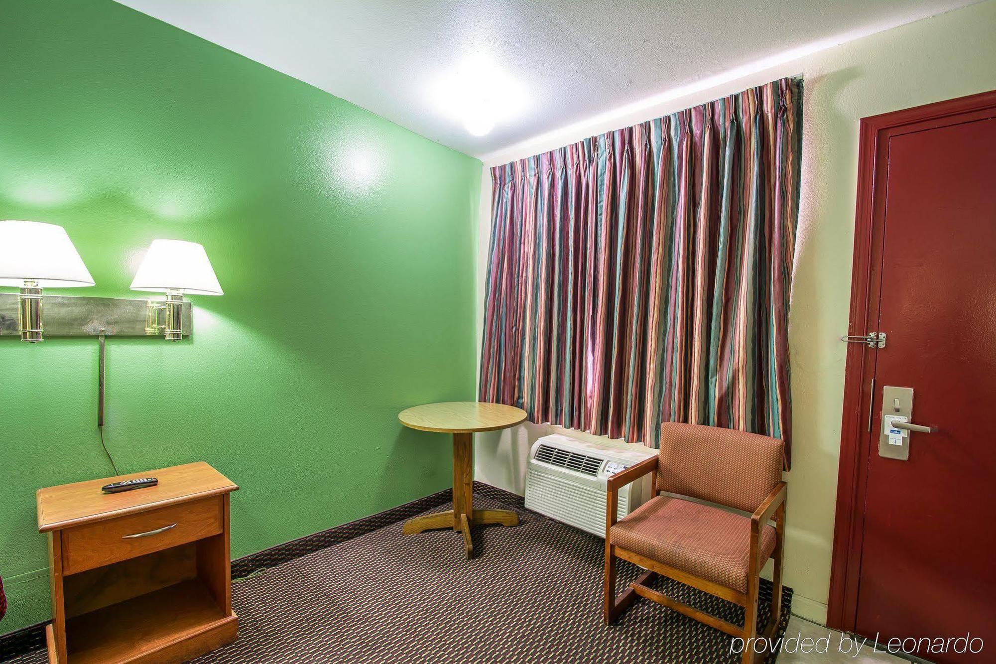 Rodeway Inn Fort Pierce I-95 Екстериор снимка